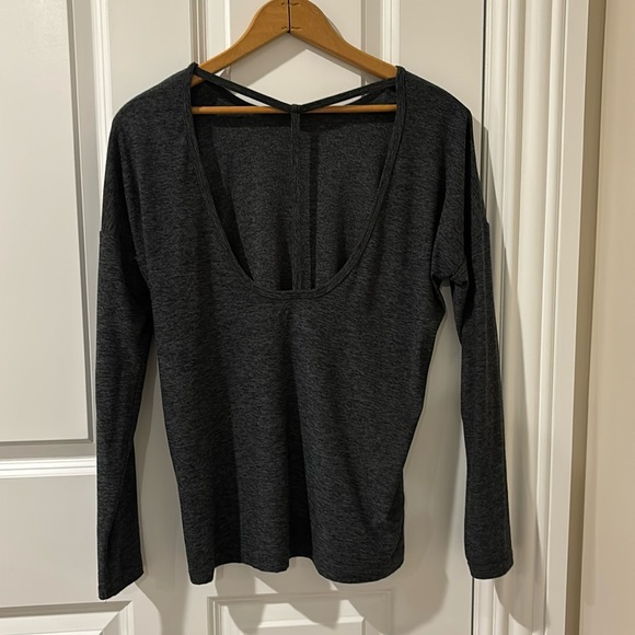 Beyond Yoga super soft, lightweight space dye long sleeve shirt. Size XS - Picture 1 of 4